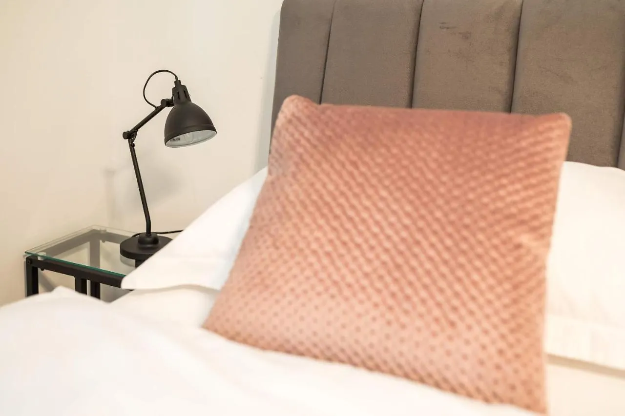 Luxury Rooms With Balcony Zadar 4*,