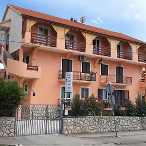 Pansion Maria Zara